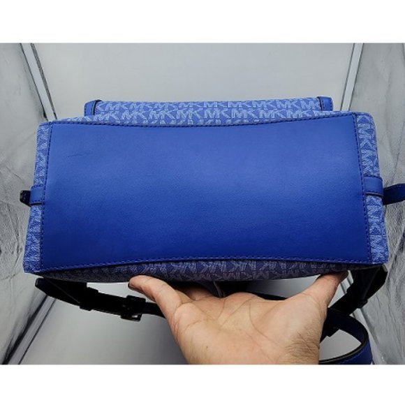 Michael Kors Jaycee Logo Large Zip Pocket Backpack Electric Blue main image 6